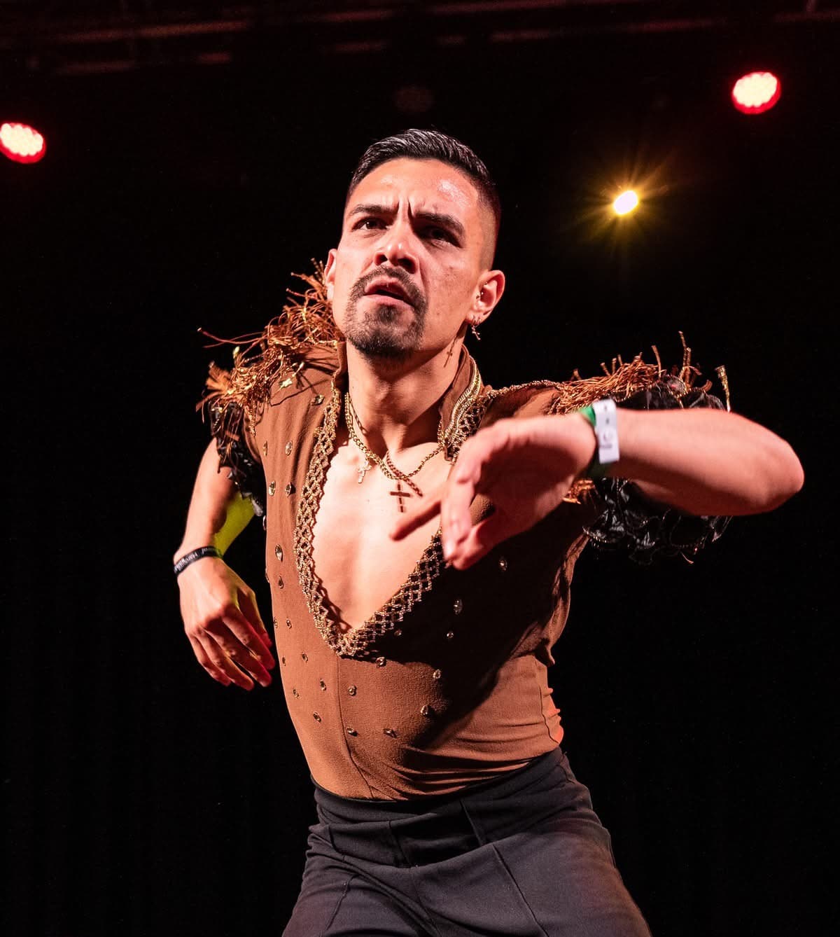 Soriano actuando en campeonato mundial de salsa